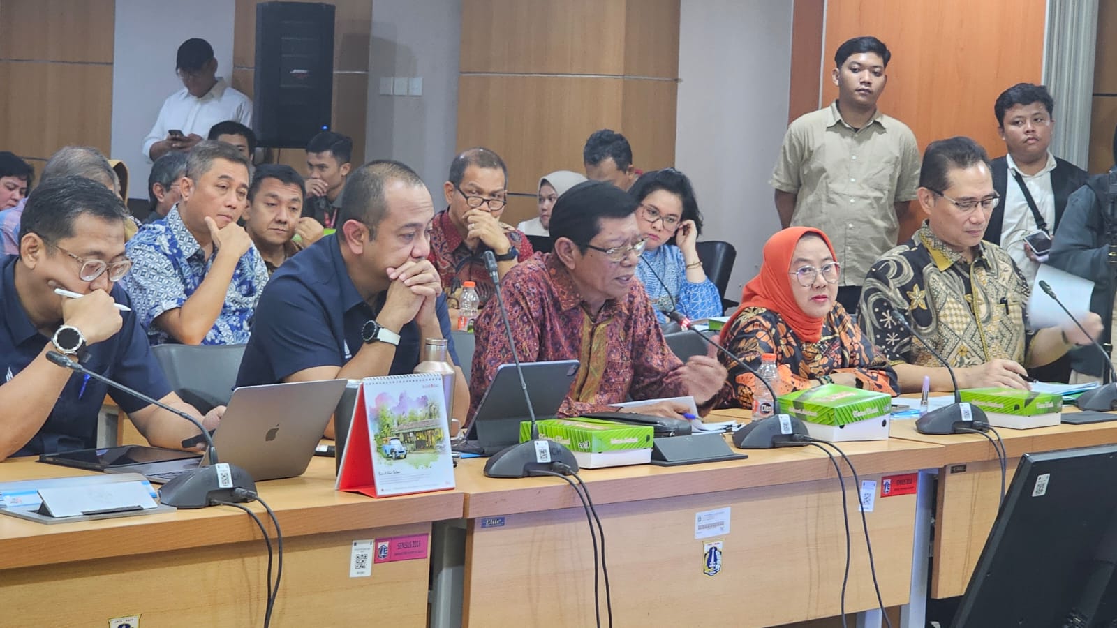 Audiensi gabungan Komisi B dan Komisi C DPRD DKI Jakarta, PAM Jaya dengan P3RSI, Senin, 17 Februari 2025, di Ruang Rapat Komisi C, Gedung DPRD DKI Jakarta.
